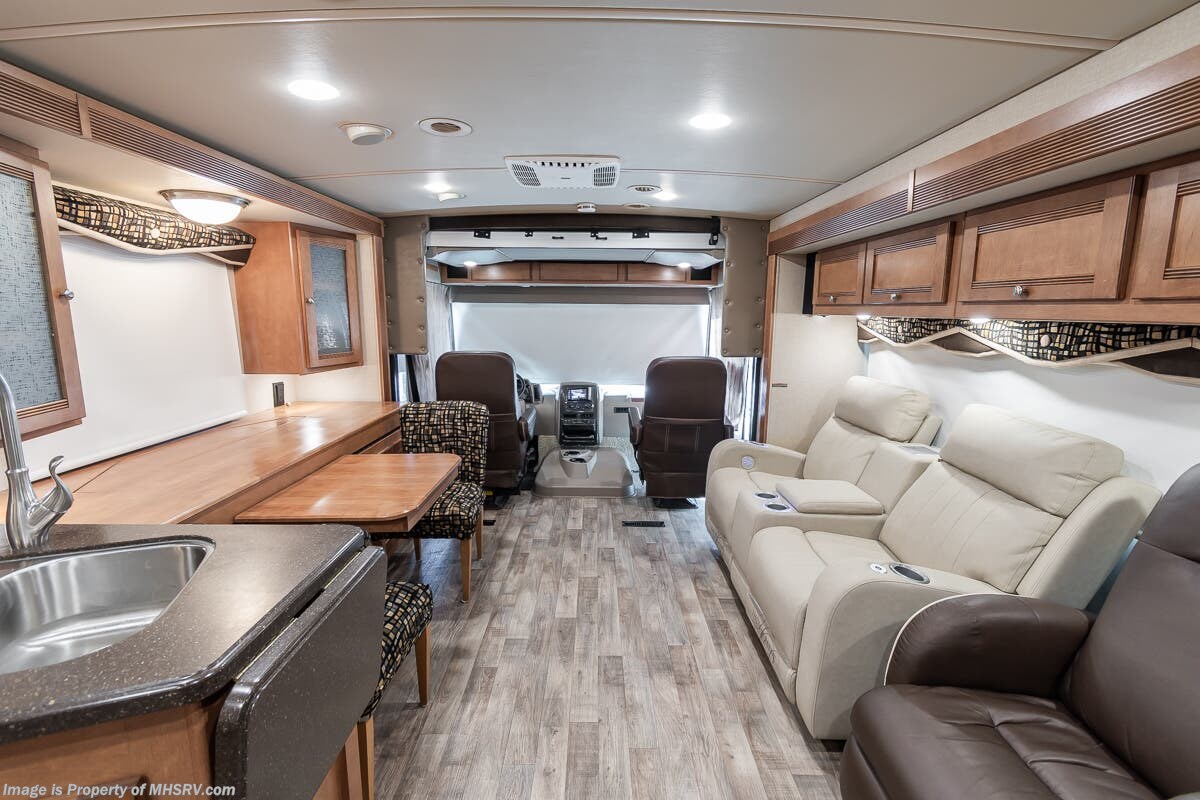 2017 Winnebago Sightseer 33C - Used Class A For Sale by Motor Home Specialist in Alvarado, Texas features Theater Seating