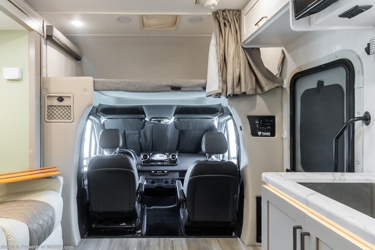 2026 Geneva 24VP by Thor Motor Coach from Motor Home Specialist in Alvarado, Texas