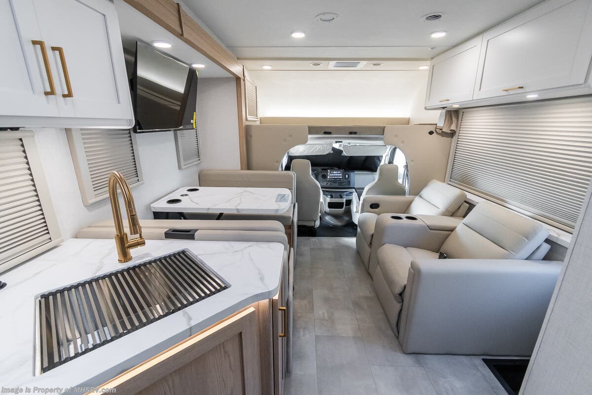 2027 Thor Motor Coach Chateau 28Z - New Class C For Sale by Motor Home Specialist in Alvarado, Texas features Theater Seating