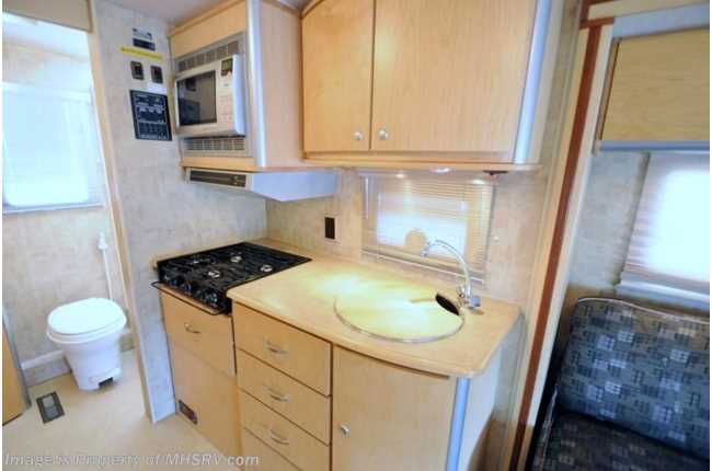 2007 Rv View 2007 Winnebago View W/Slide Used Diesel RV for Sale