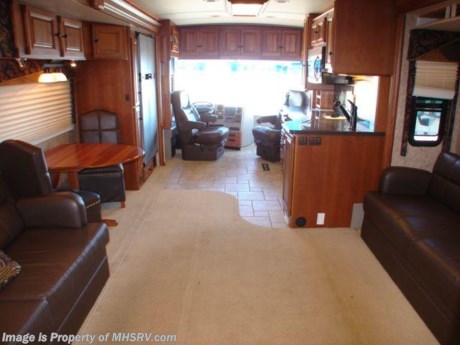 &lt;a href=&quot;http://www.mhsrv.com/other-rvs-for-sale/itasca-rv/&quot;&gt;&lt;img src=&quot;http://www.mhsrv.com/images/sold_itasca.jpg&quot; width=&quot;383&quot; height=&quot;141&quot; border=&quot;0&quot; /&gt;&lt;/a&gt; &lt;B&gt;&lt;font color=&quot;Red&quot;&gt;Emergency 911 Inventory Reduction Sale. &lt;/B&gt;&lt;/FONT&gt; SOLD 04/24/09 - 2007 Itasca Horizon 40&#39; with 2 slides, model 40TD, Cummins 400 HP diesel engine, Allison 6 speed transmission, Freightliner chassis, 2000 watt inverter, Onan 8K generator with AGS, HWH automatic leveling jacks, 3-camera monitoring system, engine brake, air brakes, cruise control, tilt/telescoping wheel, Smart Wheel, power visors, power mirrors with heat, 10-disc CD changer, power pedals power door locks, automatic step well cover, power leather seats, tile flooring, 2 TVs, surround sound system, convection/microwave, gas stovetop, dishwasher, 4-door refrigerator with ice maker, central vacuum, gas/electric water heater, washer/dryer combo, private commode, arctic package, EMS, dual pane glass, day/night shades, dinette table and chairs, soft touch vinyl ceilings, fantastic vents, ceiling fan, solid surface counters, queen Select Comfort mattress, power patio awning, exterior freezer, 50 amp power cord reel, power entrance step, side swing baggage doors, aluminum wheels, gravel shield, front coach mask, 1-piece windshield, docking lights, exterior shower, exterior radio and speakers, fiberglass roof, solar panel, air horns, keyless entry, slide out awning toppers, 10K hitch, window awning, King Dome satellite system, Central ducted A/C with heat pumps, non smoker, 22K miles and much more. Get pre-approved now with our &lt;a href=&quot;http://www.mhsrv.com/finance-your-rv.htm&quot; style=&quot;text-decoration: none;&quot;  style=&quot;color: Black&quot;target=&quot;_blank&quot;&gt;RV Financing&lt;/a&gt; at Motor Home Specialist, the #1 Texas &lt;a href=&quot;http://www.mhsrv.com/rv-dealers.htm&quot; style=&quot;text-decoration: none;&quot; style=&quot;color: Black&quot;target=&quot;_blank&quot;&gt;RV Dealers&lt;/a&gt;. View additional &lt;a href=&quot;http://www.mhsrv.com/rv-virtual-tours.htm&quot; style=&quot;text-decoration: none;&quot; style=&quot;color: Black&quot;target=&quot;_blank&quot;&gt;motor home photos&lt;/a&gt; of this &lt;a href=&quot;http://www.mhsrv.com/inventory.asp&quot; style=&quot;text-decoration: none;&quot; style=&quot;color: Black&quot;target=&quot;_blank&quot;&gt;Used RV&lt;/a&gt; or learn more about one of the largest selections of &lt;a href=&quot;http://www.mhsrv.com/used-rvs.htm&quot;style=&quot;text-decoration: none;&quot; style=&quot;color: Black&quot;target=&quot;_blank&quot;&gt;Used RVs&lt;/a&gt; in the country at &lt;a href=&quot;http://www.mhsrv.com&quot; style=&quot;text-decoration: none;&quot; style=&quot;color: Black&quot;target=&quot;_blank&quot;&gt;www.mhsrv.com&lt;/a&gt; or call 800-335-6054.