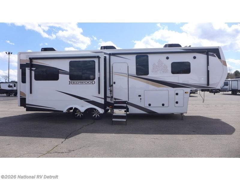 2022 Redwood 3401RL by Redwood RV from National RV Detroit in Belleville, Michigan