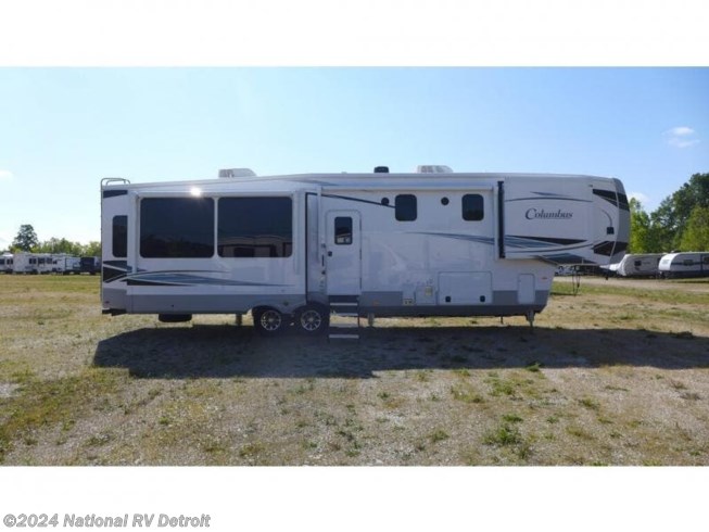 2022 Columbus 329DV by Palomino from National RV Detroit in Belleville, Michigan