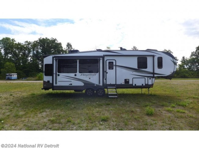 2023 Flagstaff Super Lite 529IKRL by Forest River from National RV Detroit in Belleville, Michigan