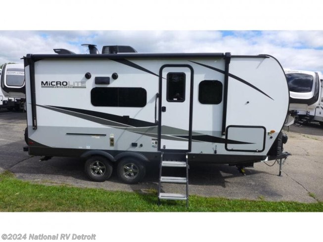 2023 Flagstaff Micro Lite 21DS by Forest River from National RV Detroit in Belleville, Michigan
