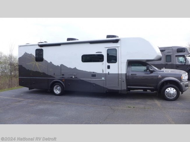 2023 Isata 5 30FW by Dynamax Corp from National RV Detroit in Belleville, Michigan