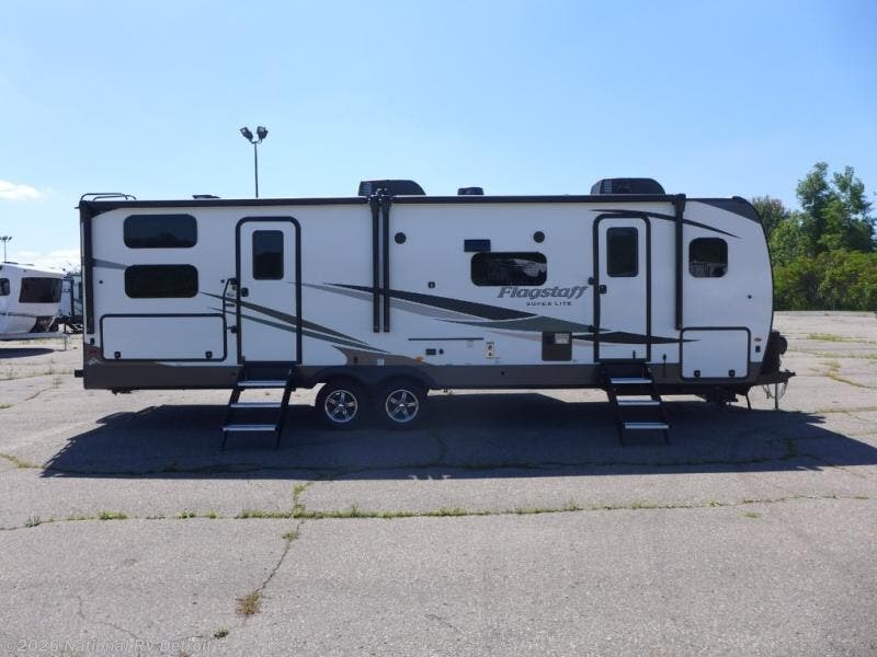 2024 Flagstaff Super Lite 27BHWS by Forest River from National RV Detroit in Belleville, Michigan