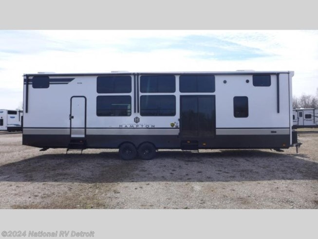 2024 Hampton HP390PVL by CrossRoads from National RV Detroit in Belleville, Michigan
