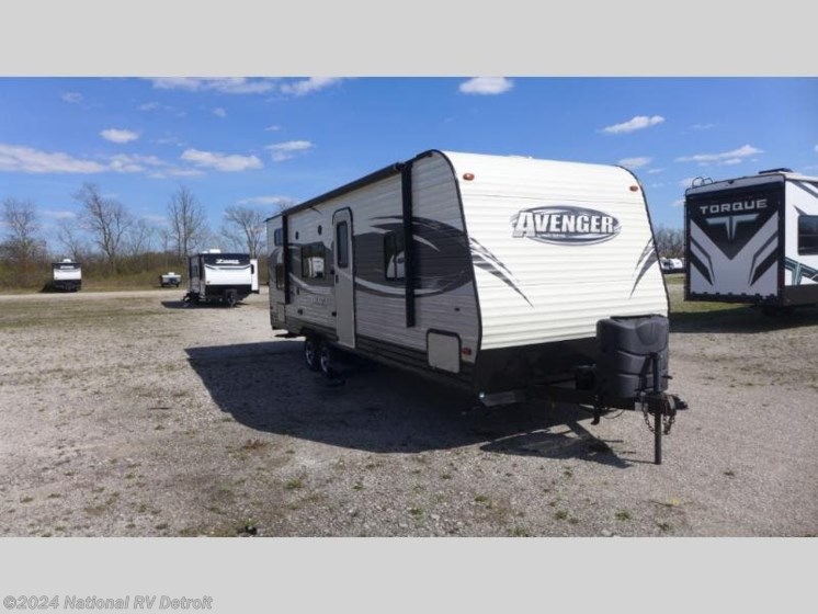 Used 2018 Prime Time Avenger 26BH available in Belleville, Michigan