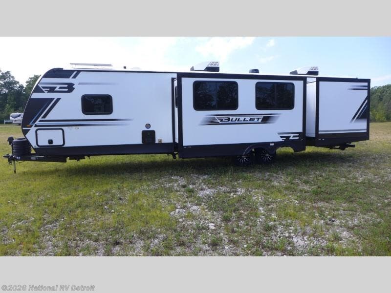 New 2025 Keystone Bullet 330BKQ available in Belleville, Michigan