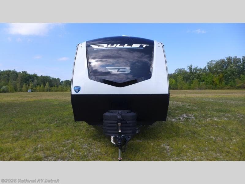 2025 Bullet 330BKQ by Keystone from National RV Detroit in Belleville, Michigan