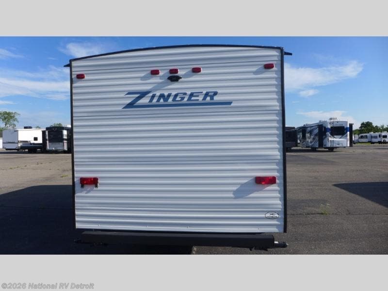 New 2025 CrossRoads Zinger Lite 18RB available in Belleville, Michigan