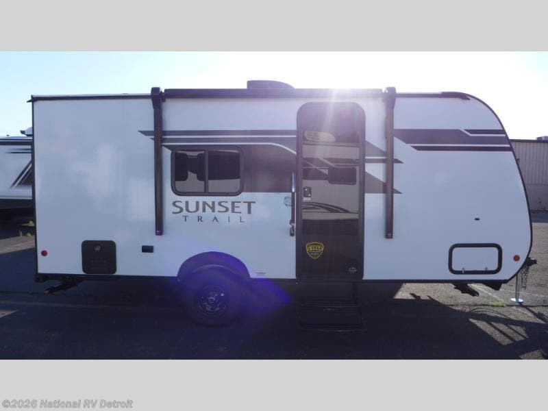 2026 CrossRoads Sunset Trail 17RBS - New Travel Trailer For Sale by National RV Detroit in Belleville, Michigan