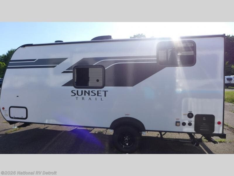 New 2026 CrossRoads Sunset Trail 17BHS available in Belleville, Michigan