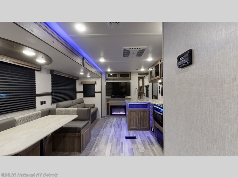 New 2024 CrossRoads Zinger 290KB available in Belleville, Michigan