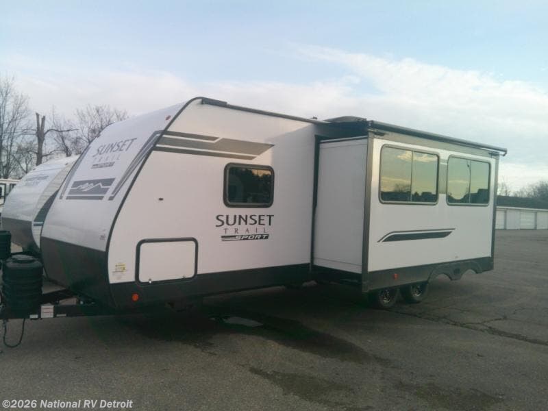 New 2025 CrossRoads Sunset Trail Sport 27BHS available in Belleville, Michigan