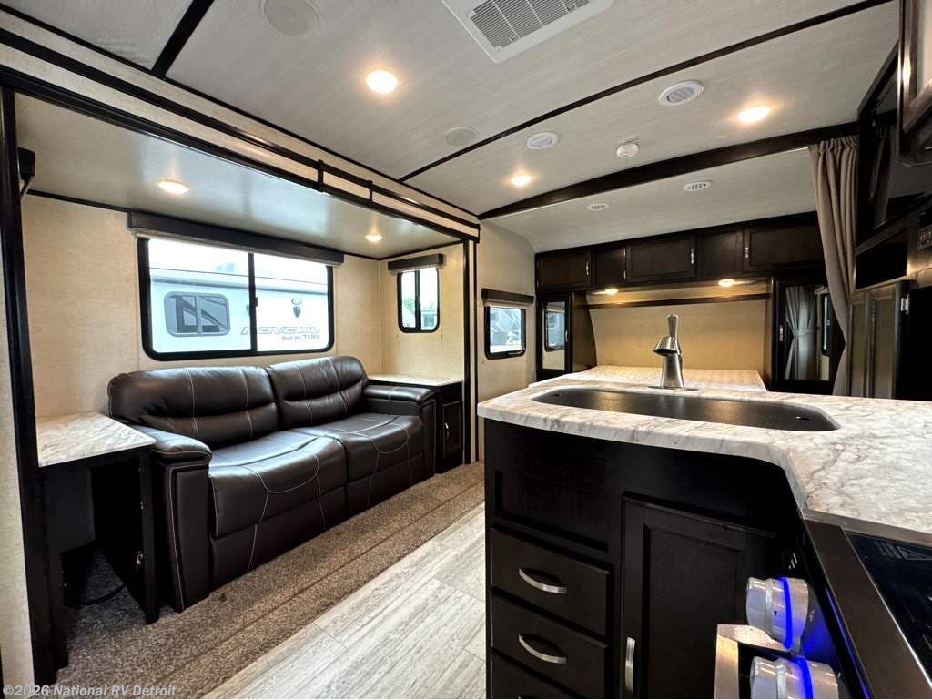 2020 Spirit Ultra Lite 1943RB by Coachmen from National RV Detroit in Belleville, Michigan