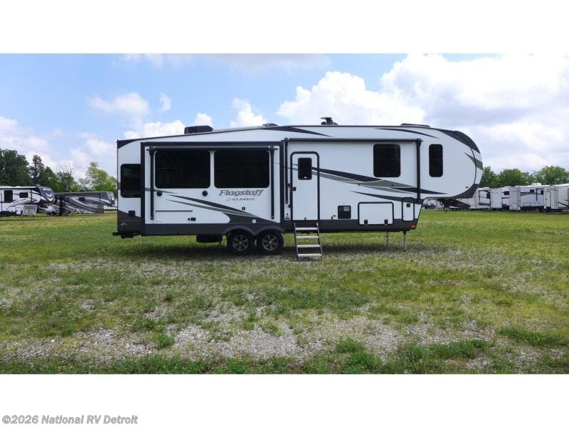 New 2023 Forest River Flagstaff Classic Super Lite 8529RLBS available in Belleville, Michigan