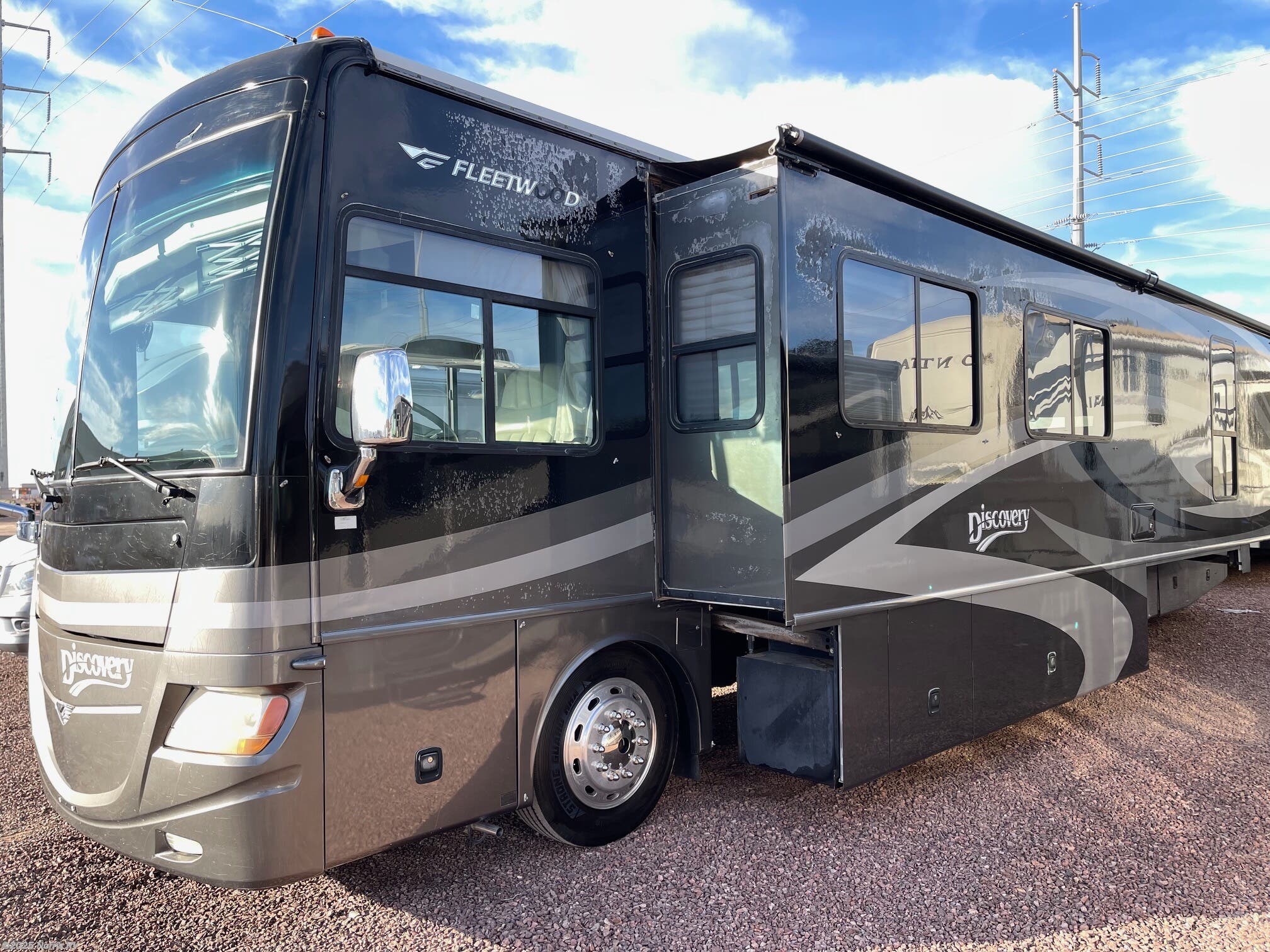 2007 Fleetwood Discovery 39V RV for Sale in Casa Grande, AZ 85122 ...