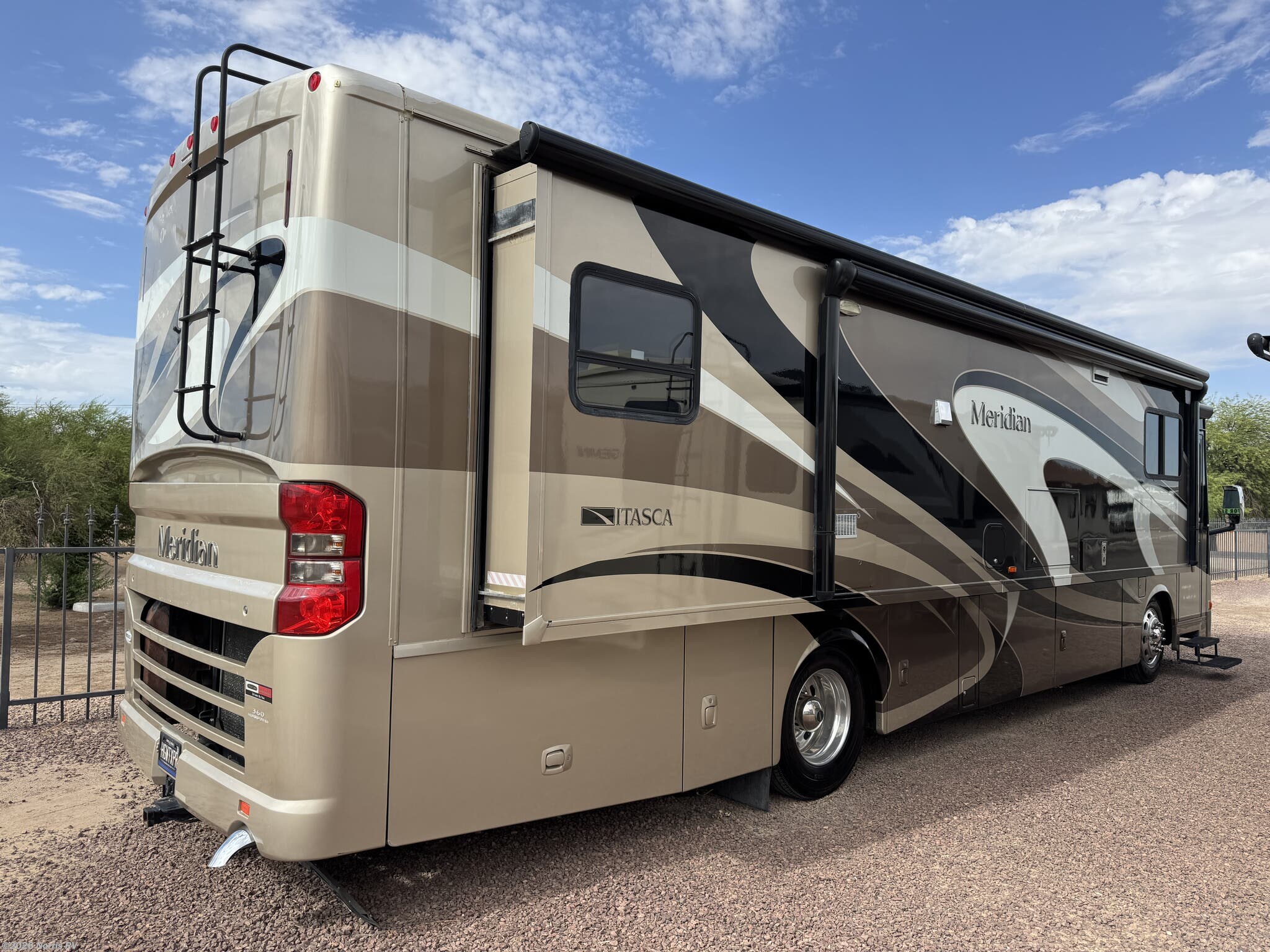 2013 Meridian 36M by Itasca from Norris RV in Casa Grande, Arizona