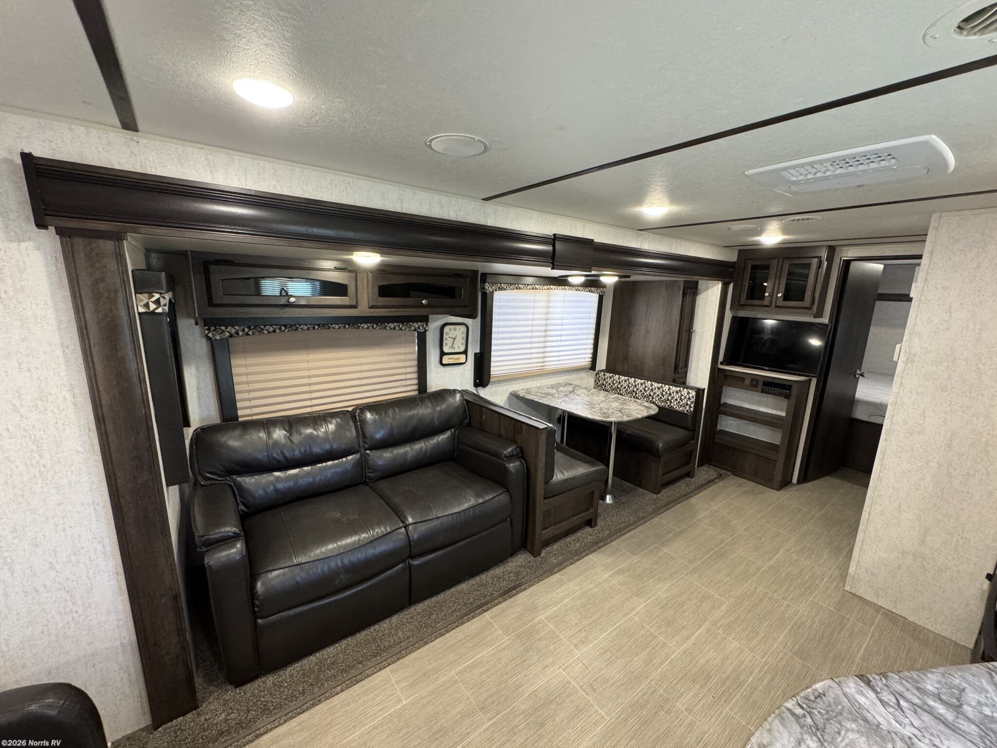 Used 2018 Starcraft Launch Ultra Lite 26RLS available in Casa Grande, Arizona