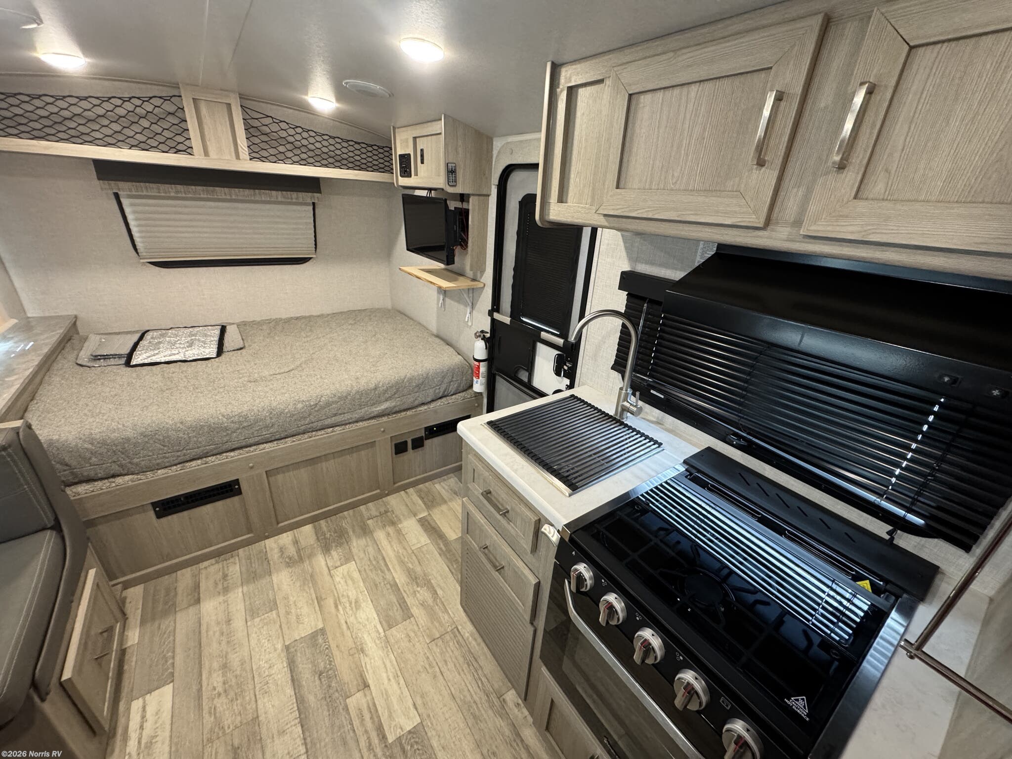 Used 2022 Forest River Flagstaff E-Pro 20BHS available in Casa Grande, Arizona