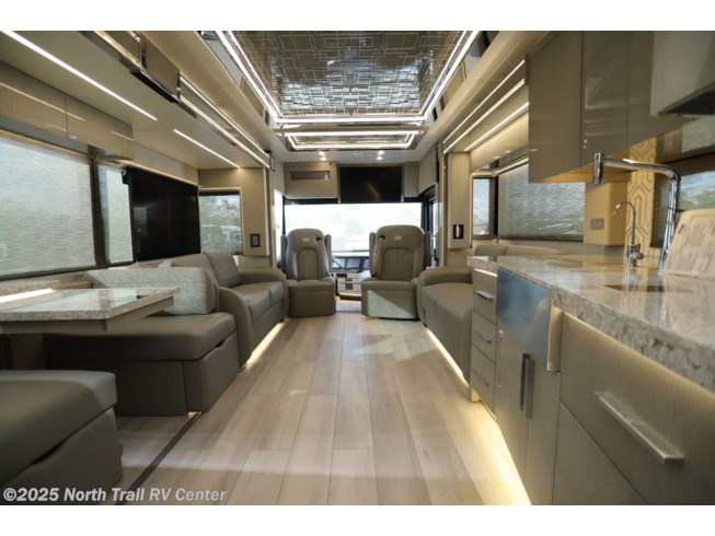 2023 King Aire 4558 by Newmar from North Trail RV Center in Fort Myers, Florida