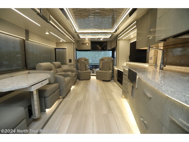 2022 King Aire 4531 by Newmar from North Trail RV Center in Fort Myers, Florida