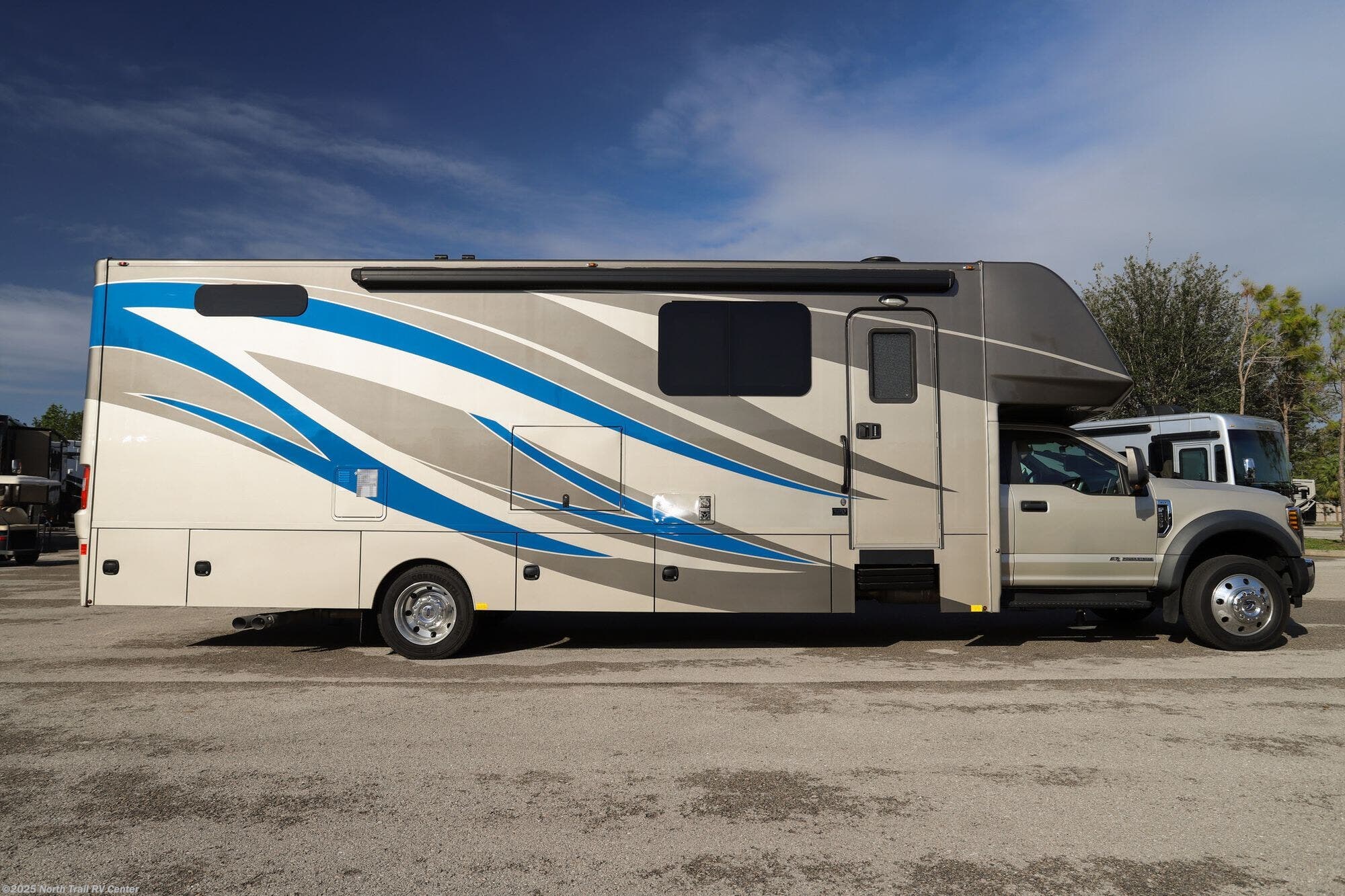2019 Renegade RV Veracruz 35FWS RV for Sale in Fort Myers, FL 33905