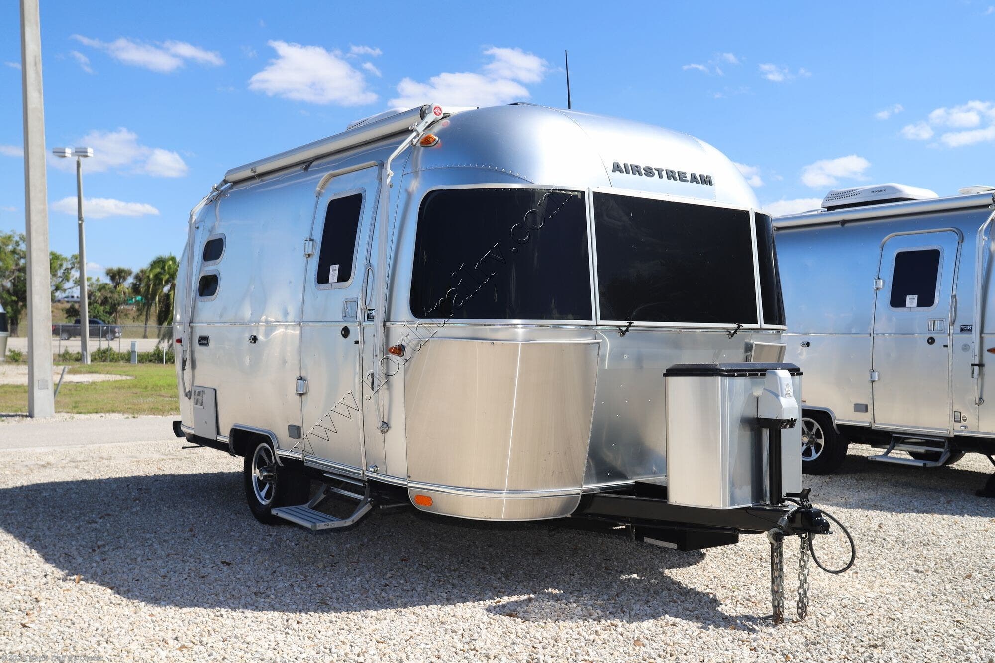 2020 Airstream Caravel 19CB RV for Sale in Fort Myers, FL 33905 15316