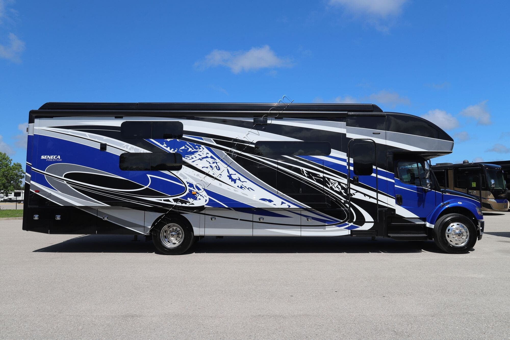 2024 Jayco Seneca Prestige 37L RV for Sale in Fort Myers, FL 33905