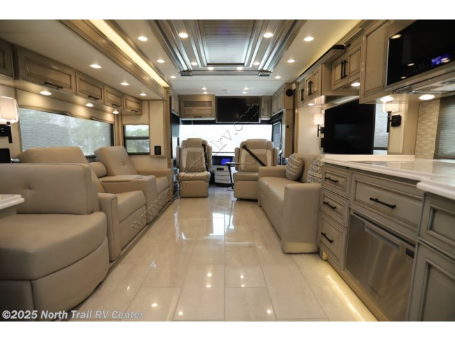 2024 London Aire 4551 by Newmar from North Trail RV Center in Fort Myers, Florida