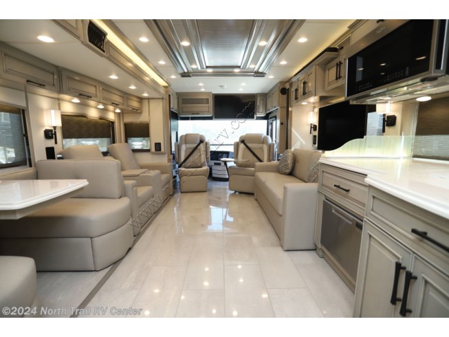 2024 London Aire 4535 by Newmar from North Trail RV Center in Fort Myers, Florida