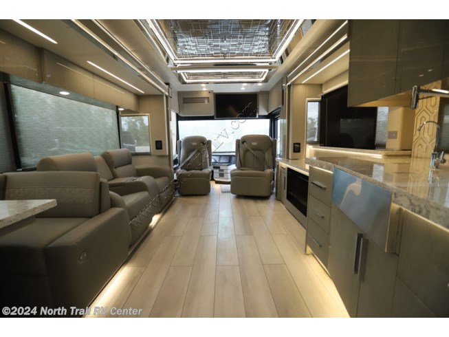 2023 King Aire 4531 by Newmar from North Trail RV Center in Fort Myers, Florida