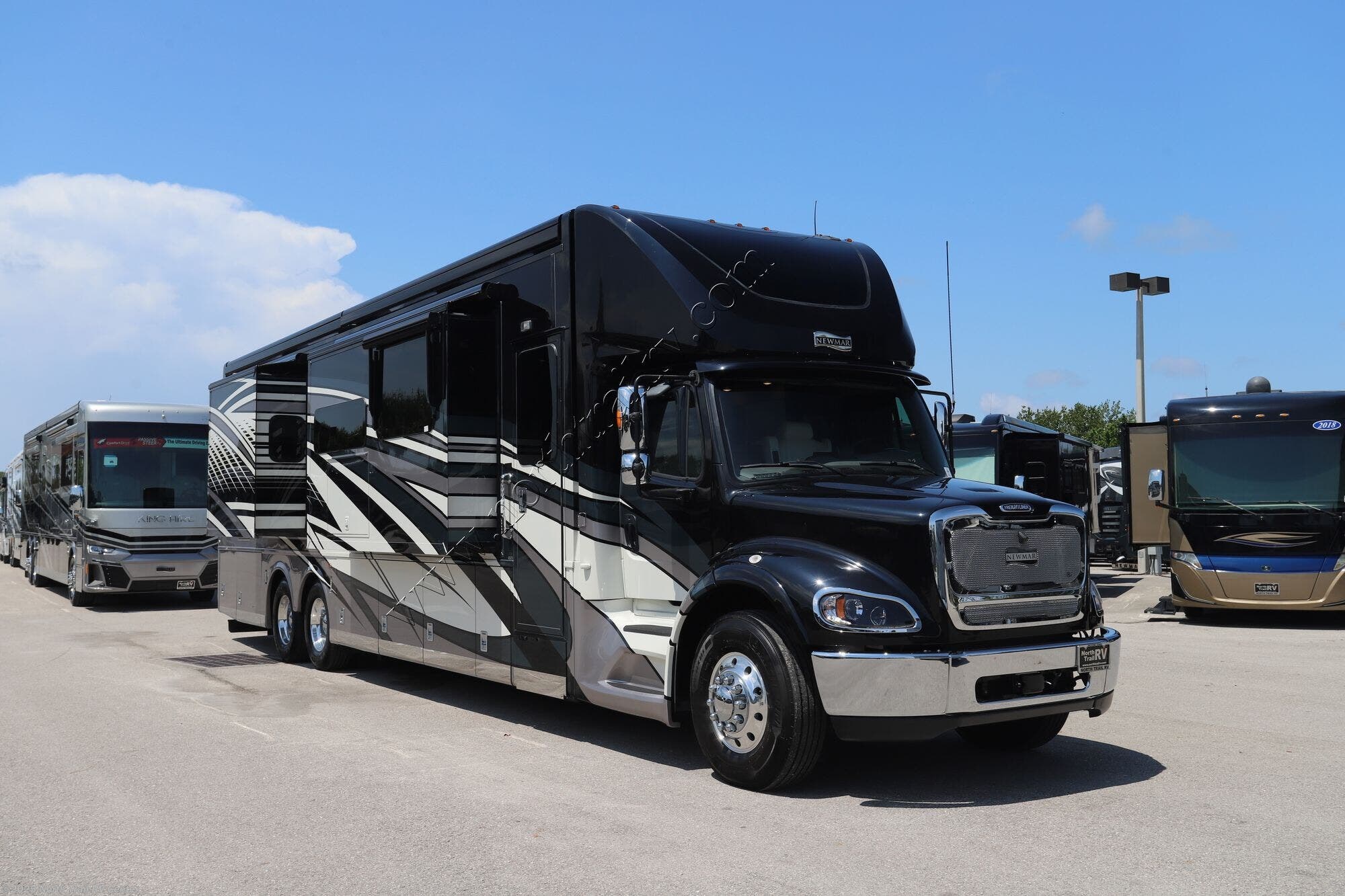 2022 Newmar Supreme Aire 4573 RV for Sale in Fort Myers, FL 33905 ...