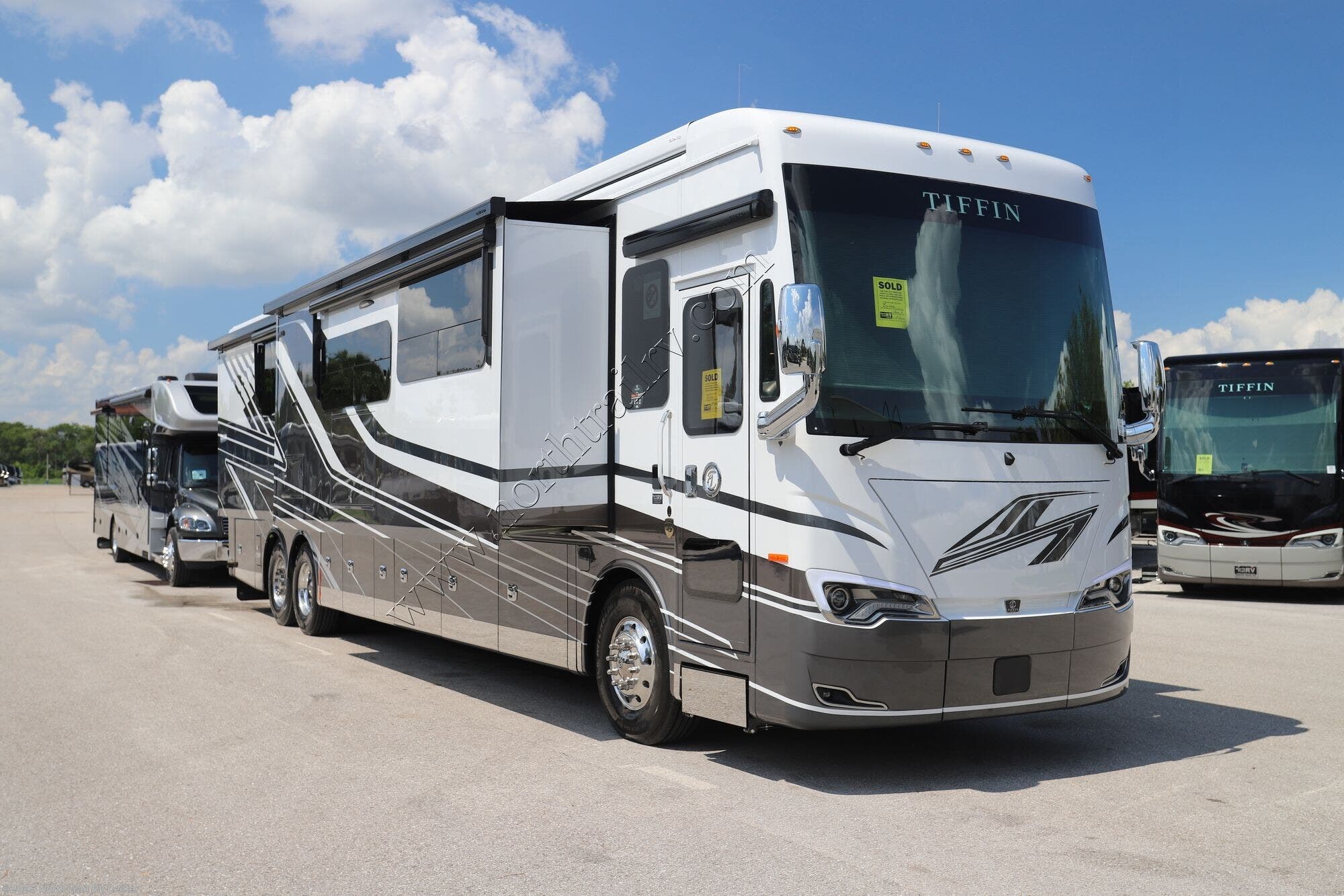 2023 Tiffin Allegro Bus 45OPP RV for Sale in Fort Myers, FL 33905 ...