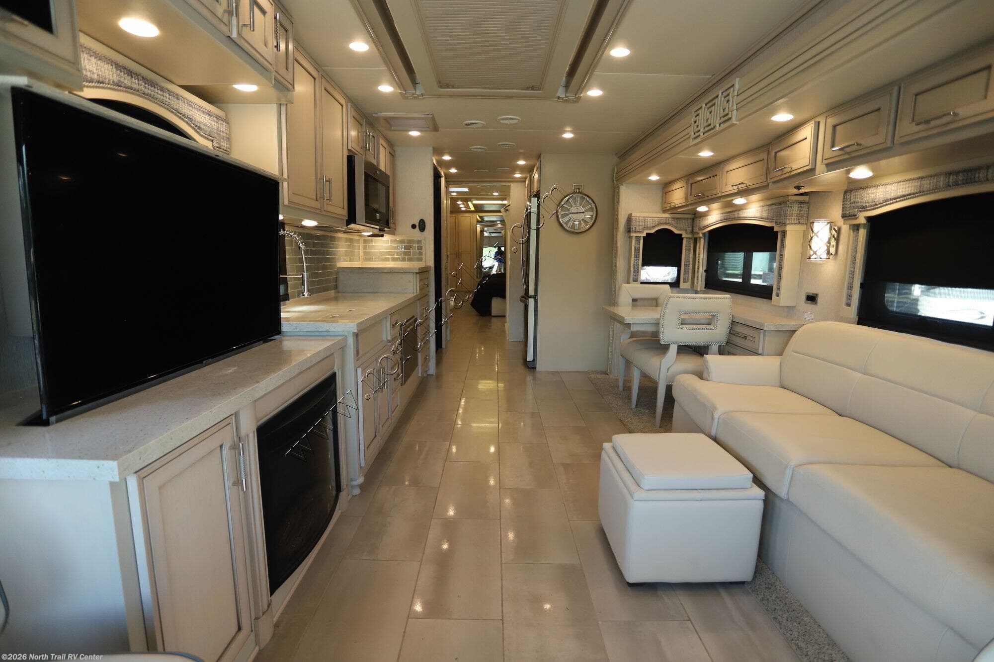 2020 Newmar Ventana 4311 RV for Sale in Fort Myers, FL 33905 150921