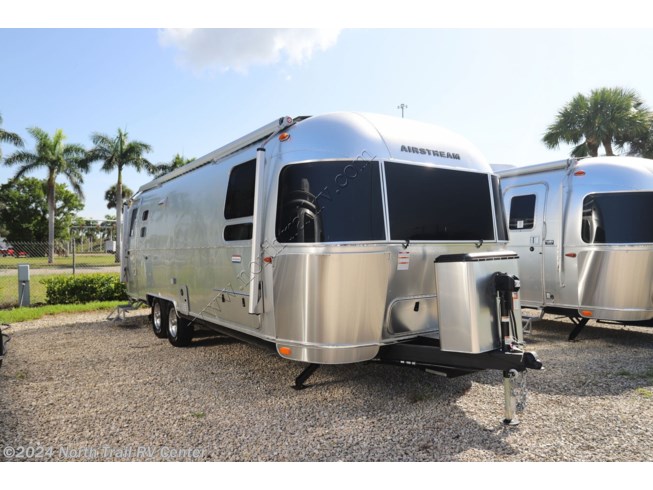 New 2024 Airstream International 27FB available in Fort Myers, Florida