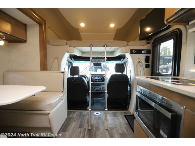 2020 Wayfarer 25QW by Tiffin from North Trail RV Center in Fort Myers, Florida