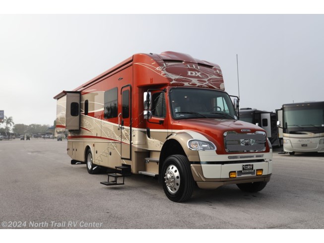 2018 Dynamax Corp DX3 35DS - Used Super C For Sale by North Trail RV Center in Fort Myers, Florida