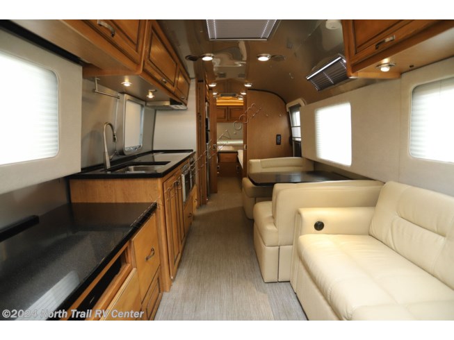 2018 Classic 33FB by Airstream from North Trail RV Center in Fort Myers, Florida