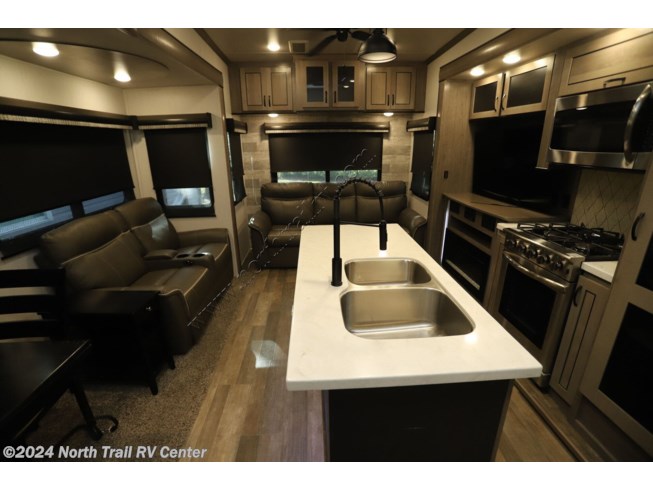 2021 Forest River Cedar Creek 377BH - Used Fifth Wheel For Sale by North Trail RV Center in Fort Myers, Florida
