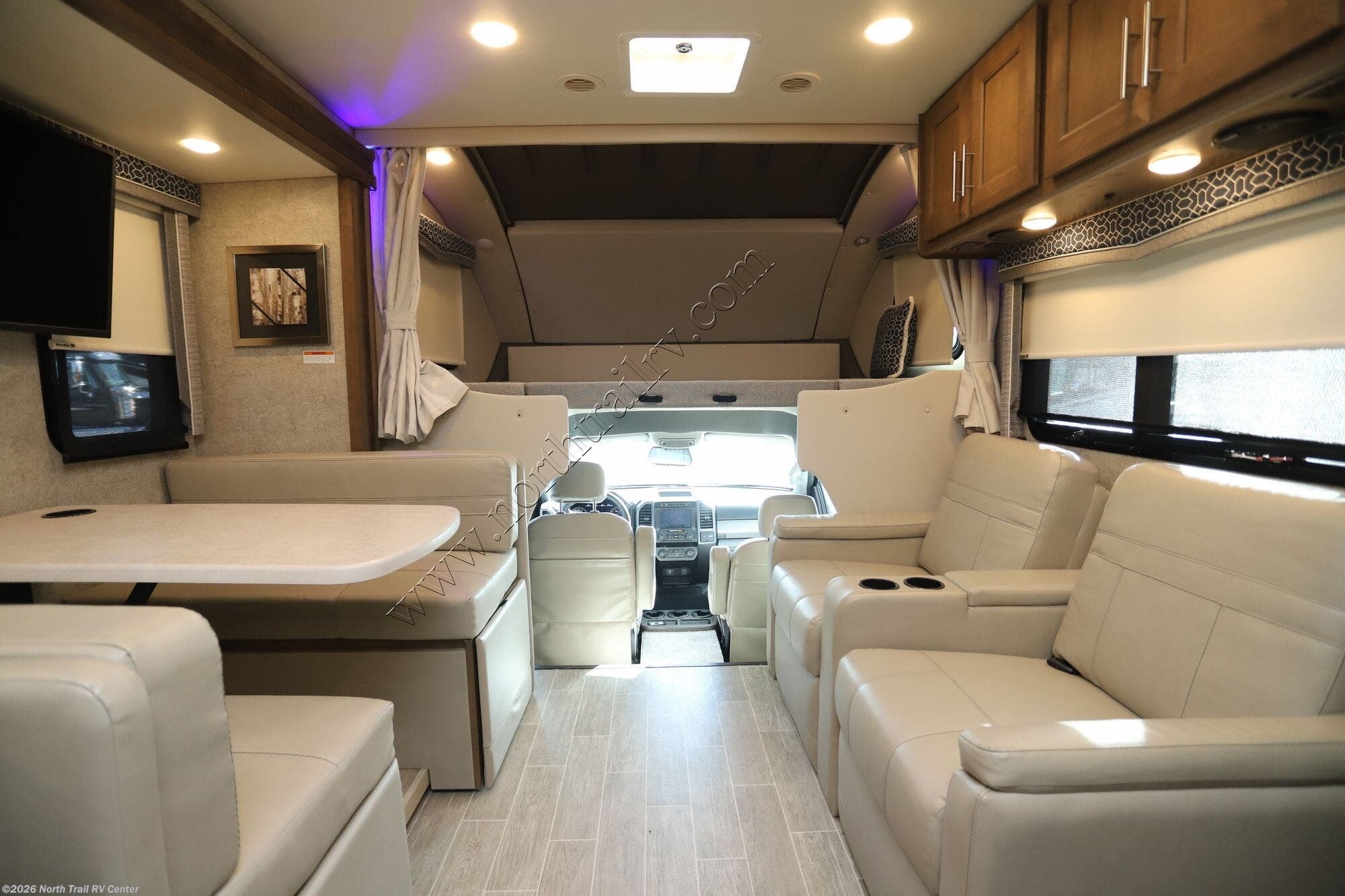 2022 Omni XG32 by Thor Motor Coach from North Trail RV Center in Fort Myers, Florida