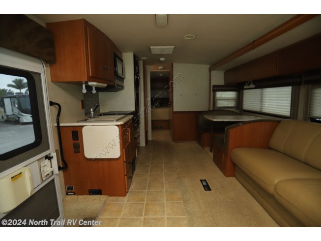 2008 Winnebago Sightseer 30B - Used Class A For Sale by North Trail RV Center in Fort Myers, Florida