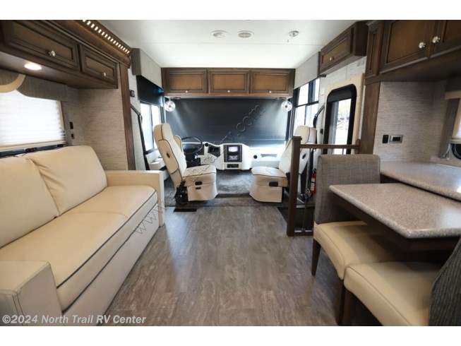 2019 Bay Star Sport 3226 by Newmar from North Trail RV Center in Fort Myers, Florida