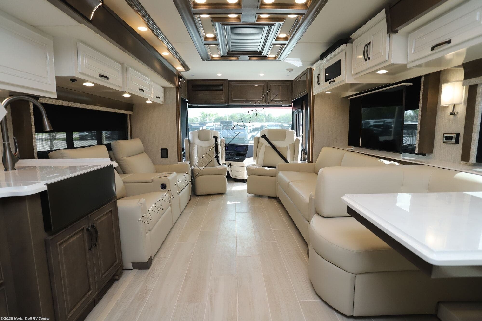 2025 Dutch Star 4370 by Newmar from North Trail RV Center in Fort Myers, Florida