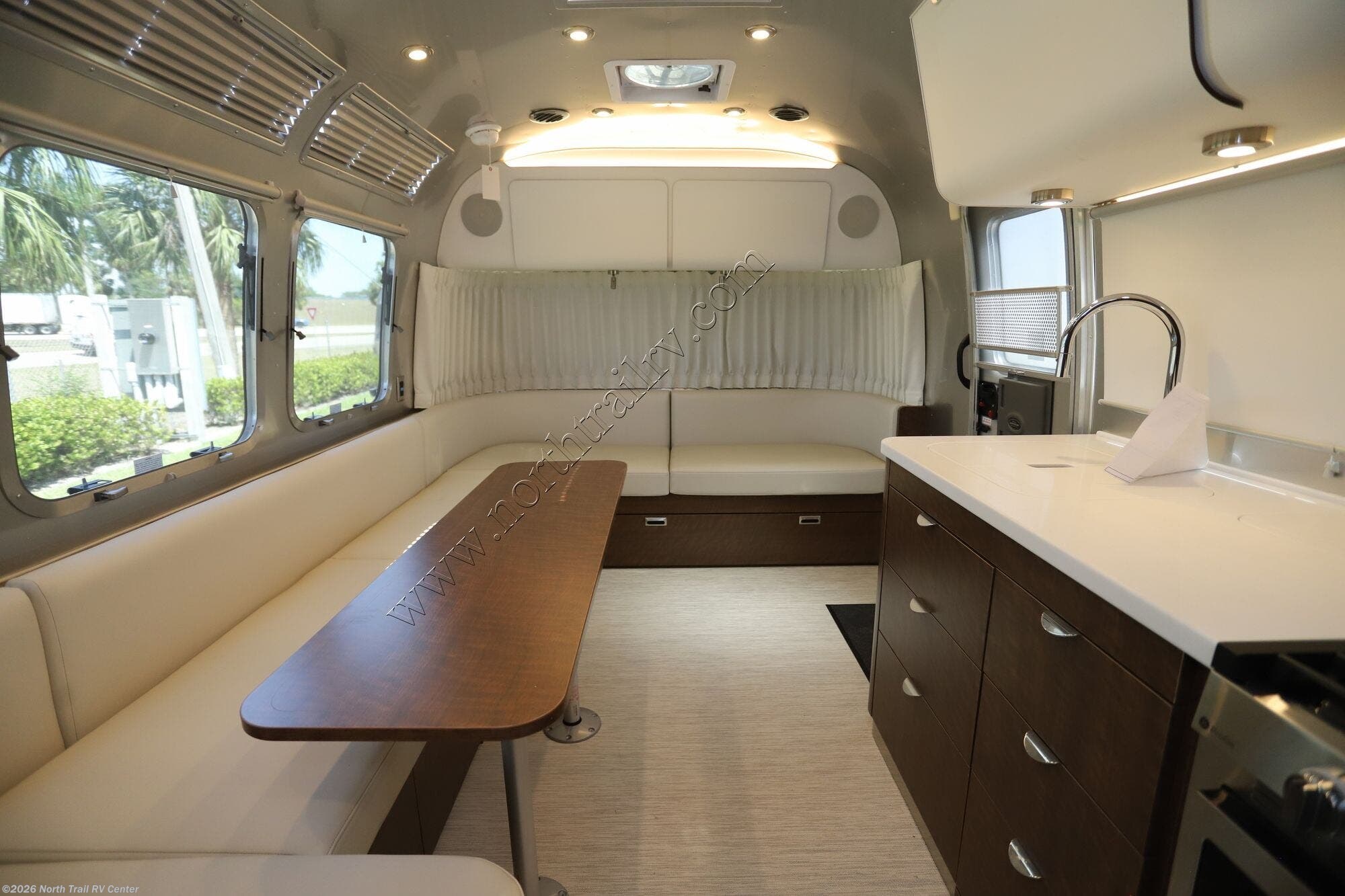 2025 Globetrotter 30RB by Airstream from North Trail RV Center in Fort Myers, Florida