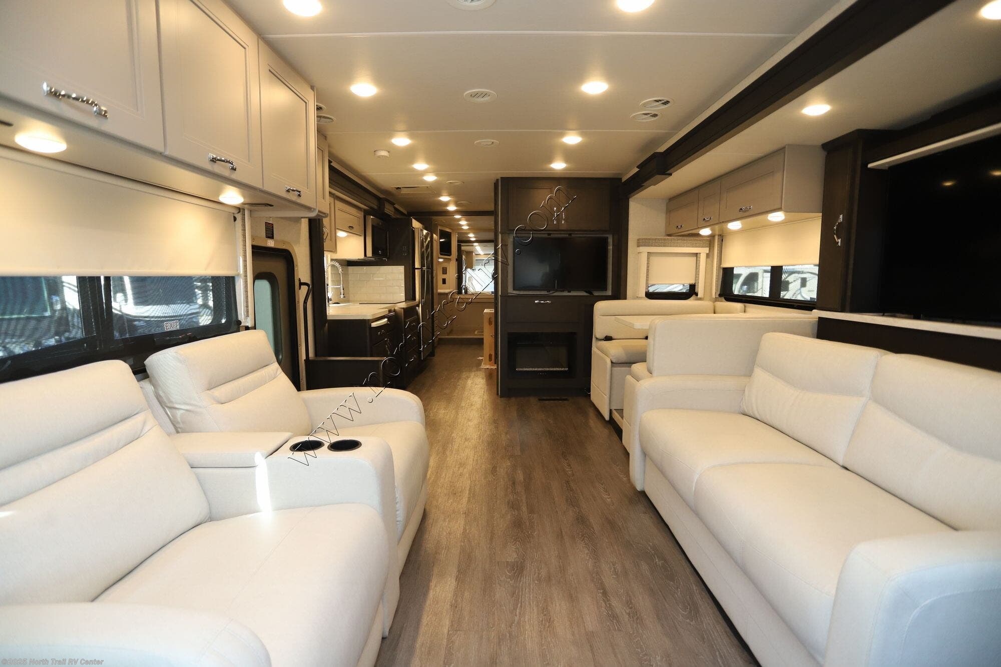 2024 Thor Motor Coach Palazzo 37.4 - Used Class A For Sale by North Trail RV Center in Fort Myers, Florida