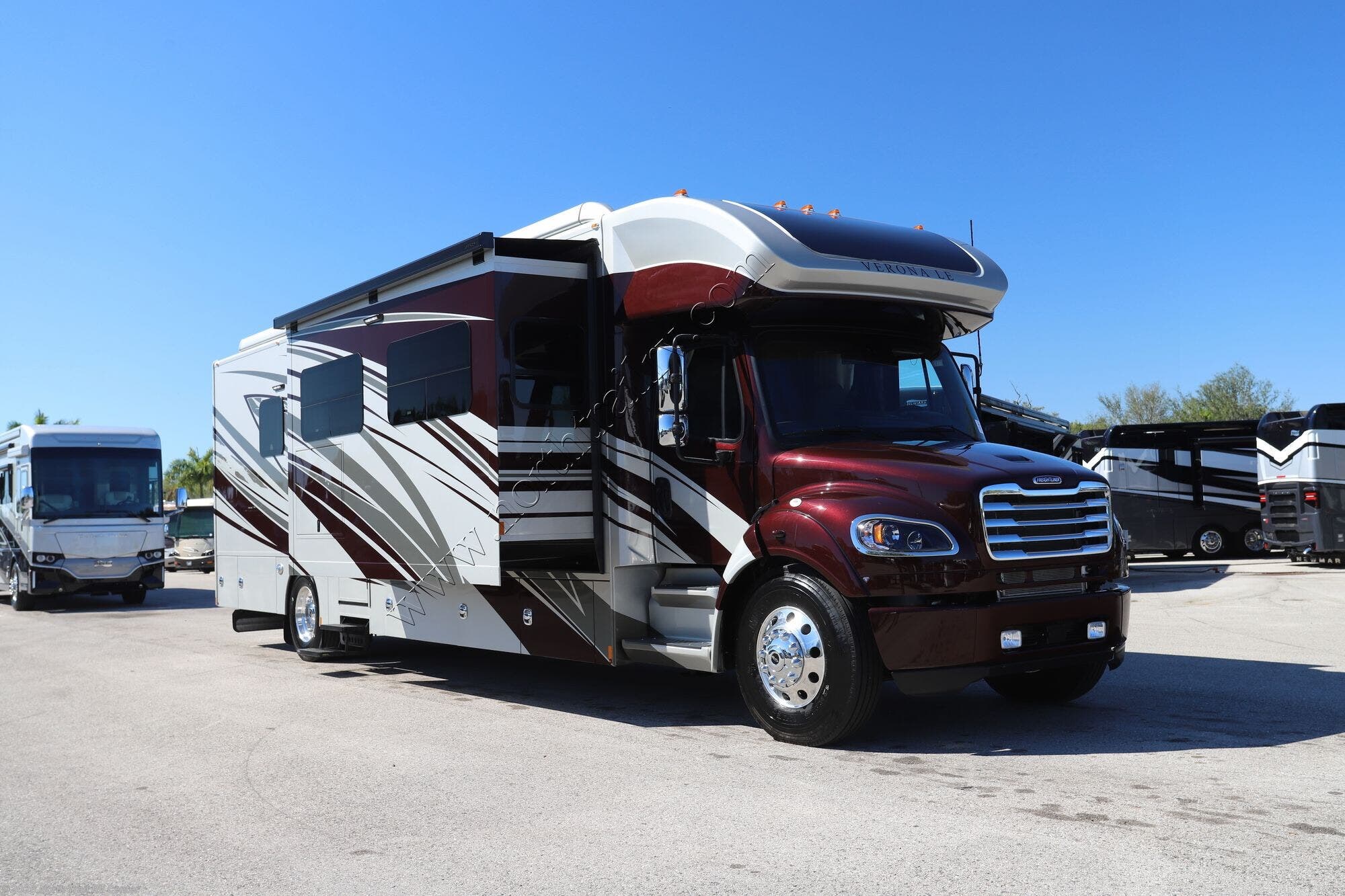 2026 Renegade RV Verona LE 40LRB - New Super C For Sale by North Trail RV Center in Fort Myers, Florida