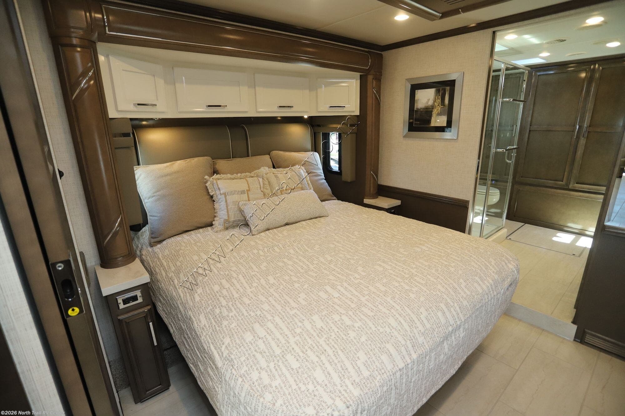 New 2025 Newmar Ventana 4369 available in Fort Myers, Florida